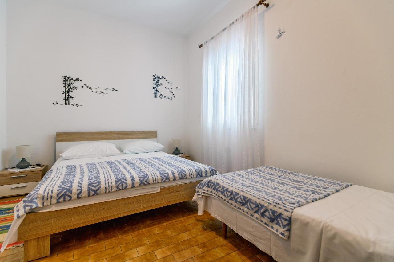 Apartmant Prosika Pag Town Eksteriør bilde