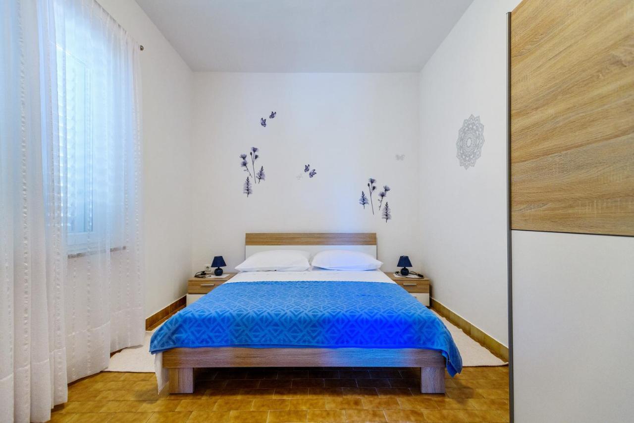 Apartmant Prosika Pag Town Eksteriør bilde